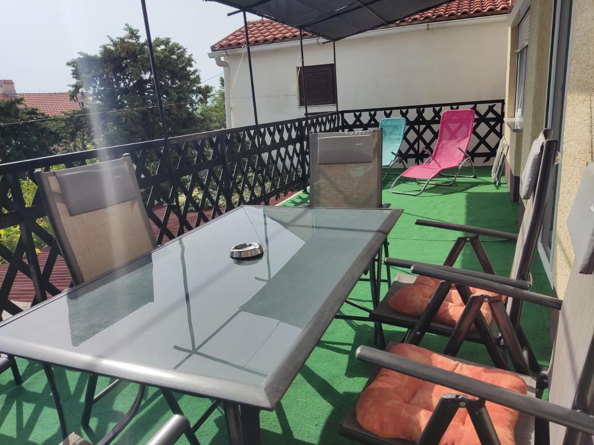 Apartment Teresa With Big Terrace Dramalj Crikvenica Extérieur photo