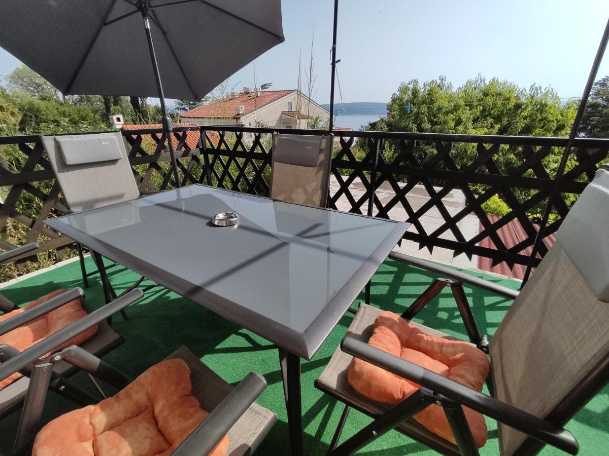 Apartment Teresa With Big Terrace Dramalj Crikvenica Extérieur photo